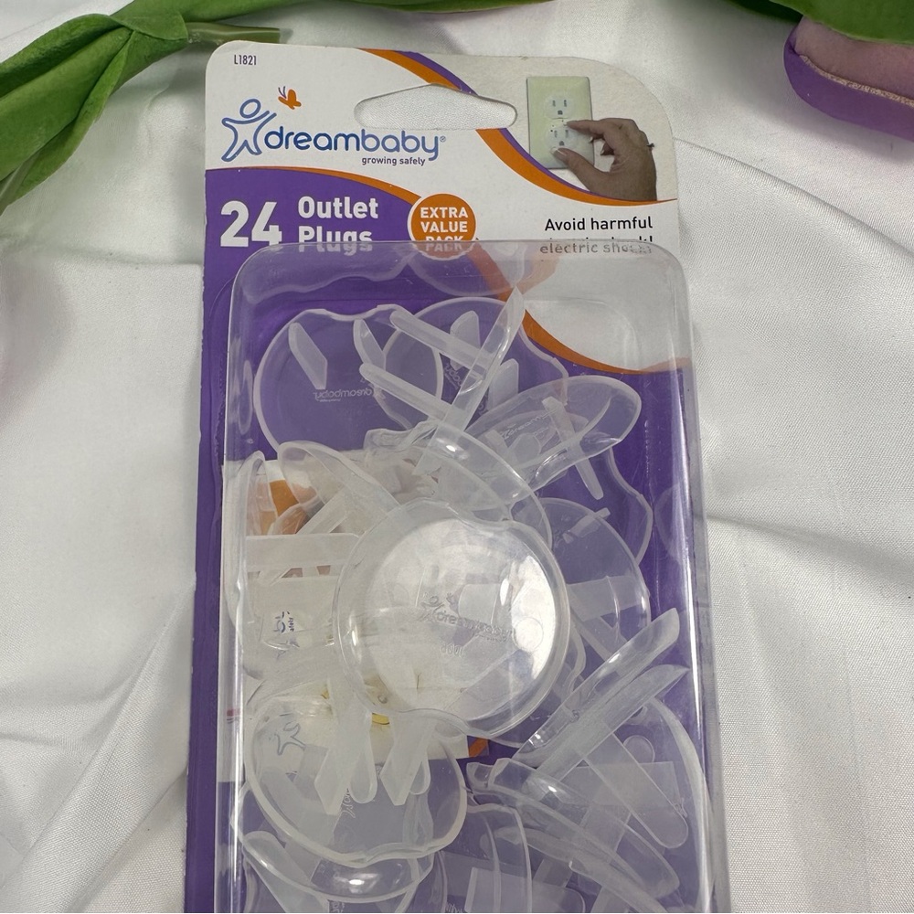 Electrical safety plugs